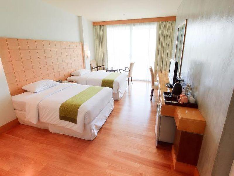 Uniland Golf & Resort Nakhonpathom Kültér fotó